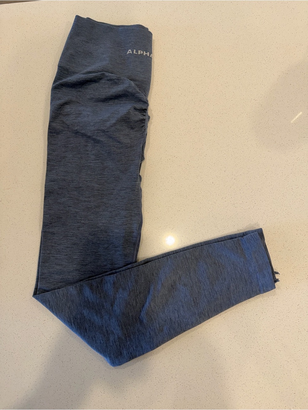 ALPHALETE Heathered blue scrunch Performance Leggings
